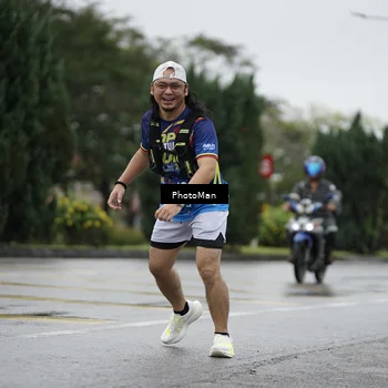 Runner Photo 9279076