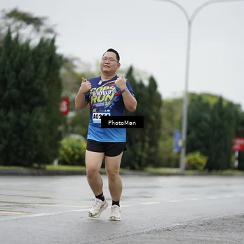 Runner Photo 9279099