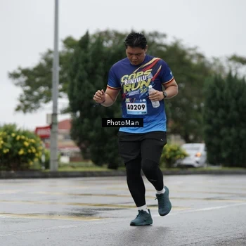 Runner Photo 9279118