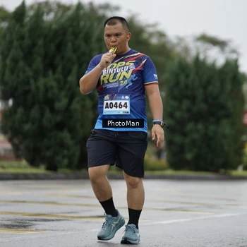 Runner Photo 9279119