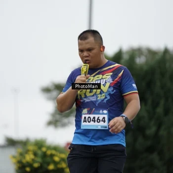 Runner Photo 9279120