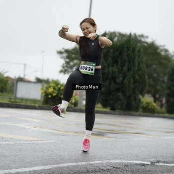 Runner Photo 9279174