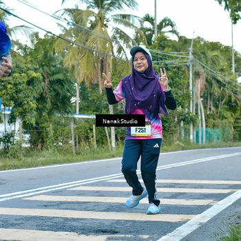 Runner Photo 9279354