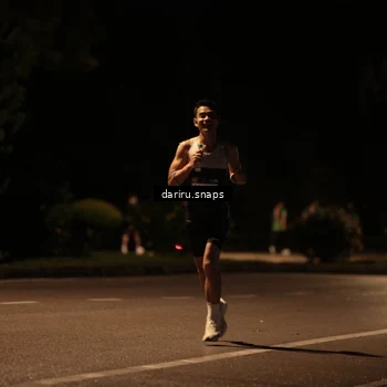 Runner Photo 9280659