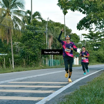 Runner Photo 9281105