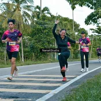 Runner Photo 9282423