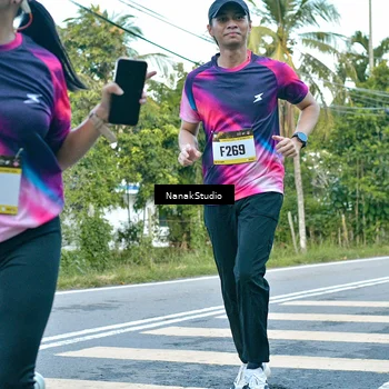 Runner Photo 9282535