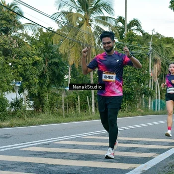 Runner Photo 9282846
