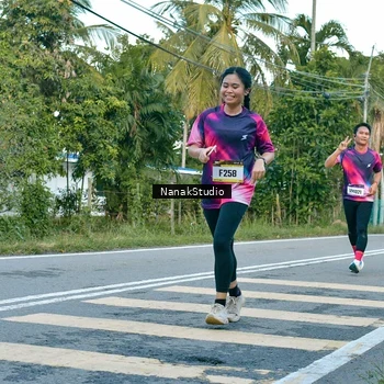 Runner Photo 9283072