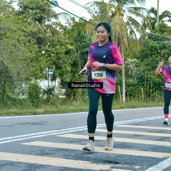 Runner Photo 9283101