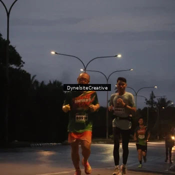 Runner Photo 9285157