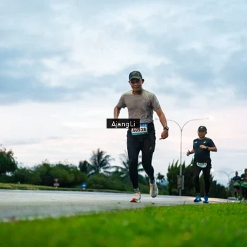 Runner Photo 9289010