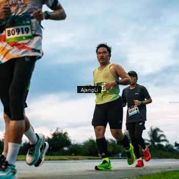 Runner Photo 9289109