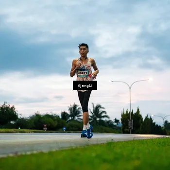 Runner Photo 9290345