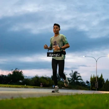 Runner Photo 9293056
