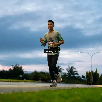 Runner Photo 9293068