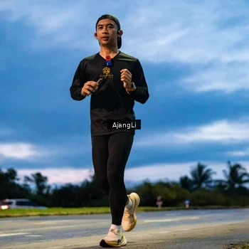 Runner Photo 9293311