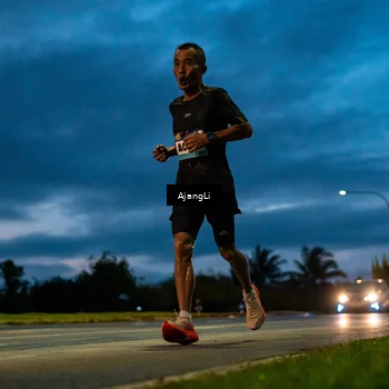 Runner Photo 9293427