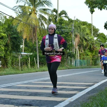 Runner Photo 9293896