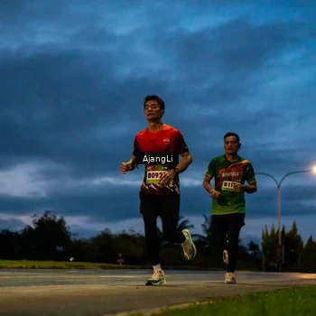 Runner Photo 9294075