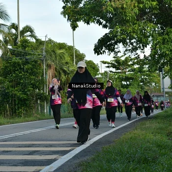 Runner Photo 9295914