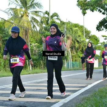 Runner Photo 9296854