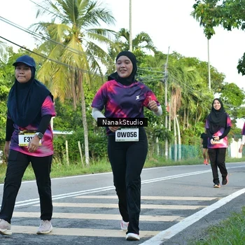 Runner Photo 9296873