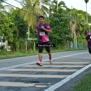 Runner Photo 9297110