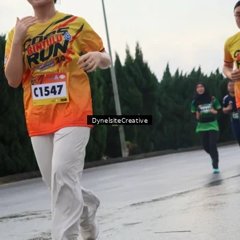 Runner Photo 9298343