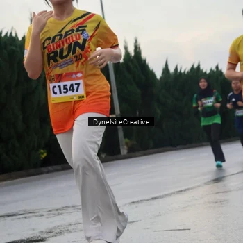 Runner Photo 9298382