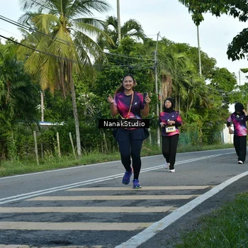 Runner Photo 9298428