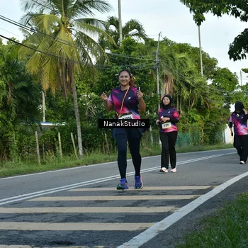 Runner Photo 9298459