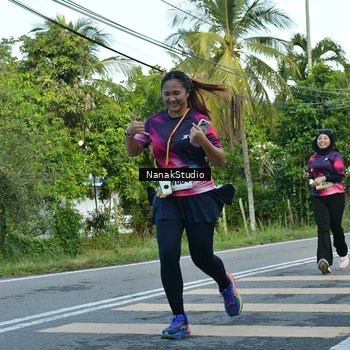 Runner Photo 9298675