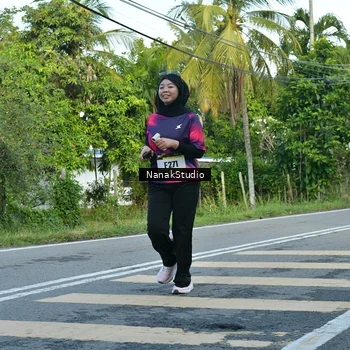 Runner Photo 9298860