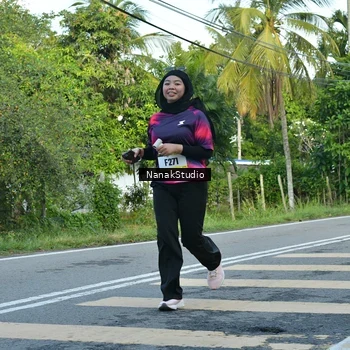 Runner Photo 9298920