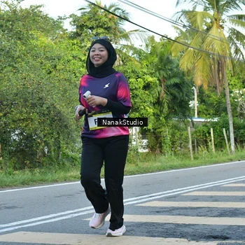 Runner Photo 9299023