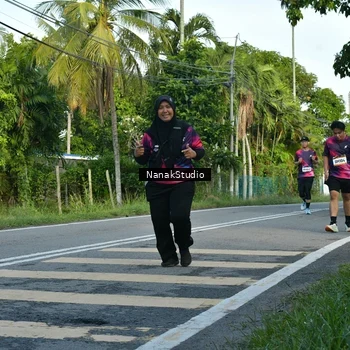 Runner Photo 9299543