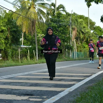Runner Photo 9299581