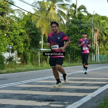 Runner Photo 9299782
