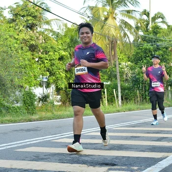 Runner Photo 9299899
