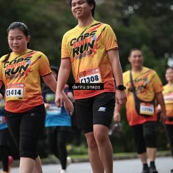 Runner Photo 9300308