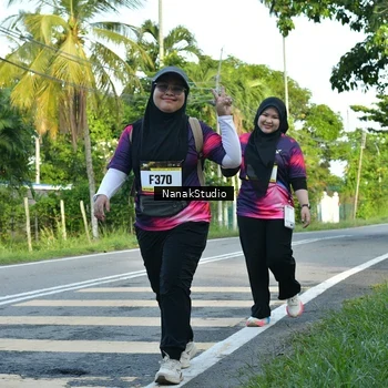 Runner Photo 9300476
