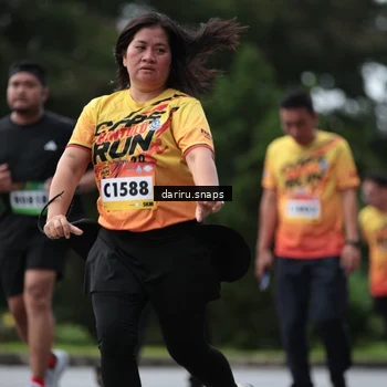 Runner Photo 9300589