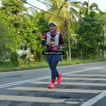 Runner Photo 9300640