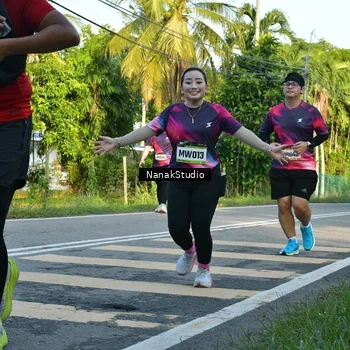 Runner Photo 9300680