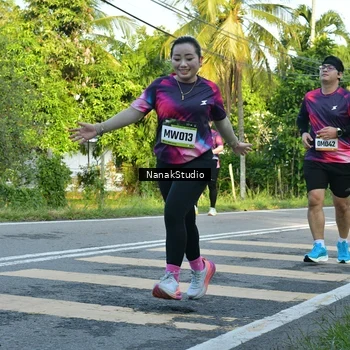 Runner Photo 9300682