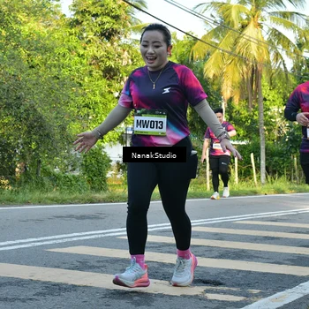 Runner Photo 9300691