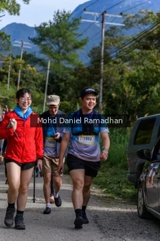 Runner Photo 93007