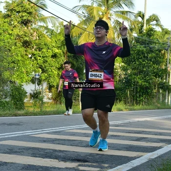 Runner Photo 9300700