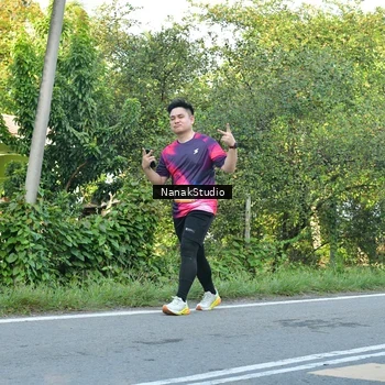 Runner Photo 9300719